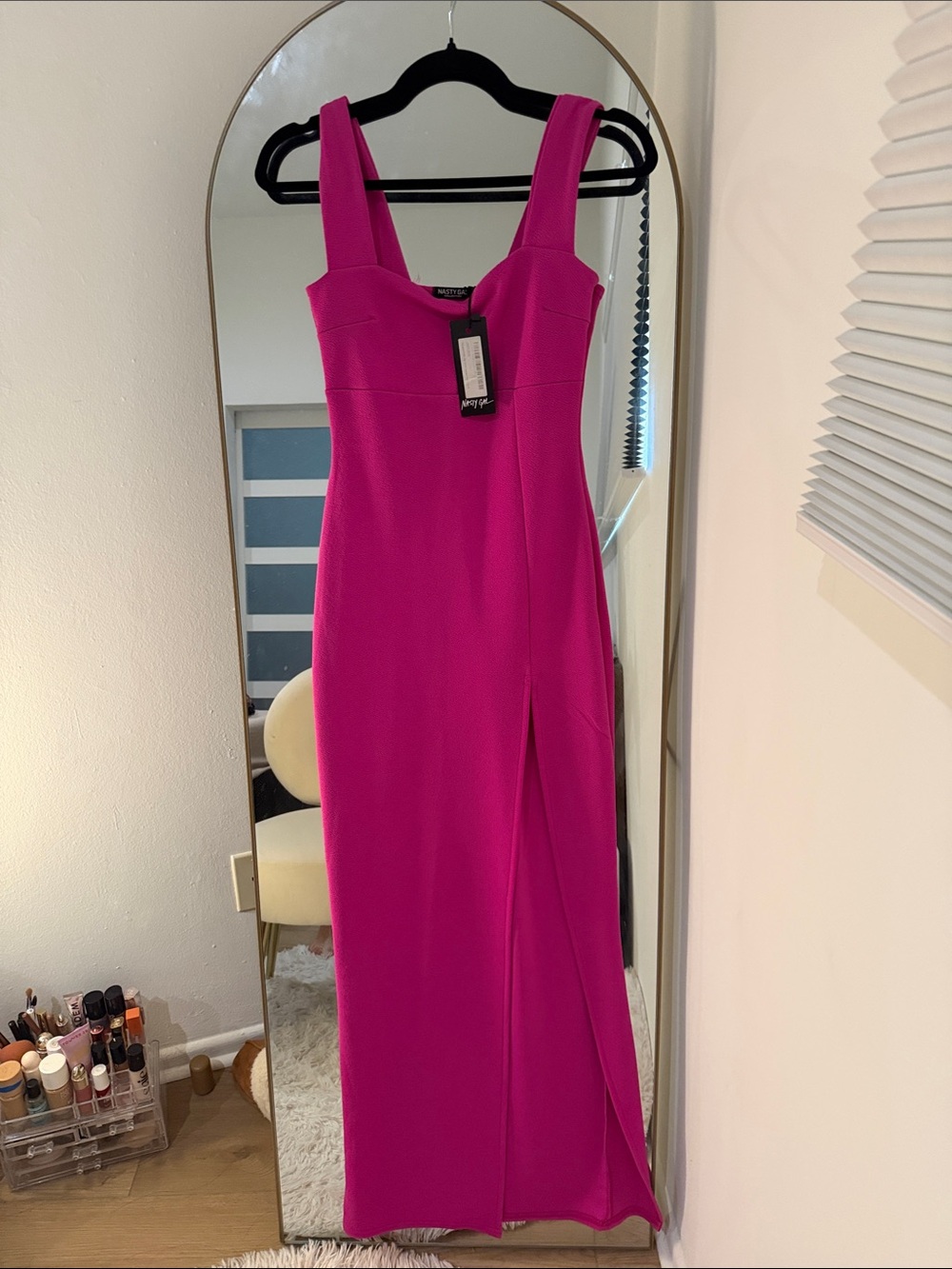 Nasty Gal Fuchsia Square-Neck Maxi Dress